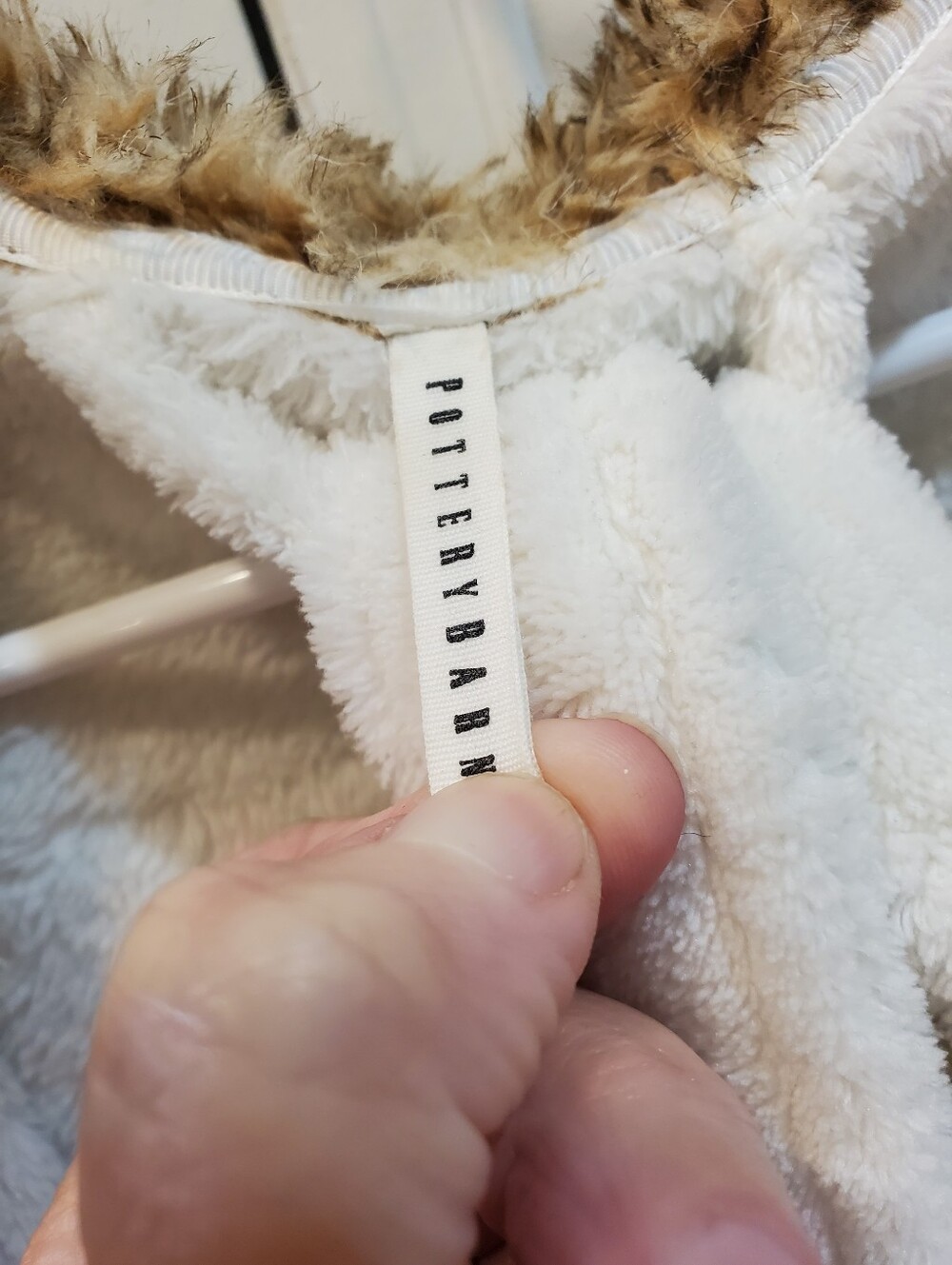 Pottery Barn Robe - Picture 3 of 6